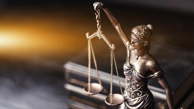 Efficiency Considerations in Negligence Disputes: Theory and Experimental Evidence