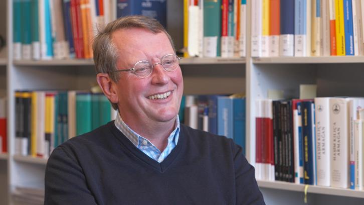 5 MINUTES WITH: PROFESSOR DR. HERMANN PÜNDER
