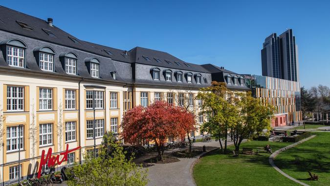 Lieferkettensorgfaltspflichtengesetz (LkSG) X Blockchain Lieferkettensorgfaltspflichtengesetz (LkSG) X Blockchain