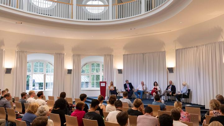 Selbstbestimmung und Recht bei der Geburt