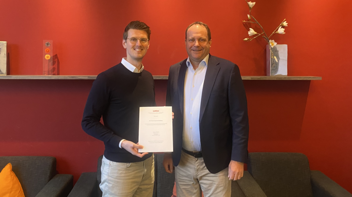 Stephan Zündorf schließt Promotionsverfahren ab Stephan Zündorf schließt Promotionsverfahren ab