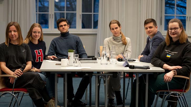 Studieren in Hamburg, Krieg zu Hause Studieren in Hamburg, Krieg zu Hause