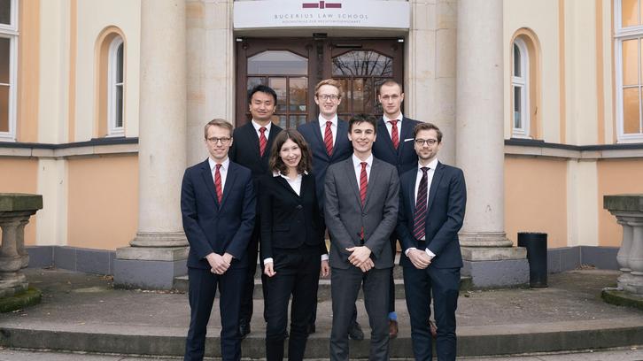 Erfolg beim Virtual Willem C. Vis Moot 2019/2020 Erfolg beim Virtual Willem C. Vis Moot 2019/2020