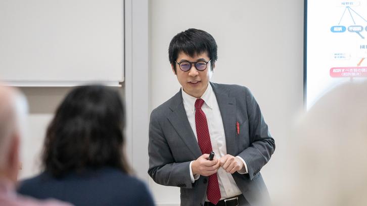 Dem. Kontrolle der Strafjustiz in Japan