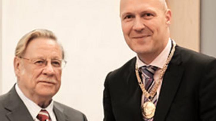 Bucerius Law School awards second Honorary Doctorate