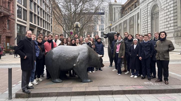 Exkursion des Schwerpunkts Gesellschafts- und Kapitalmarktrecht nach Frankfurt a.M.