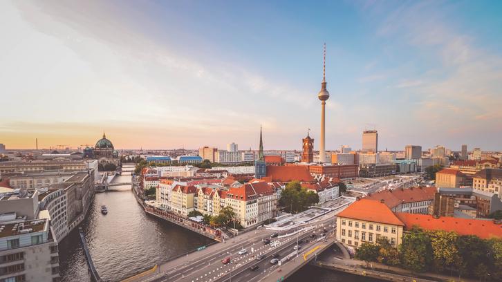 Bucerius Executive Education kooperiert mit Berliner Wirtschaftskanzlei Raue 