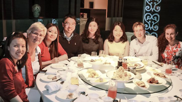 Dean Katharina Boele-Woelki meets with alumni in Shanghai