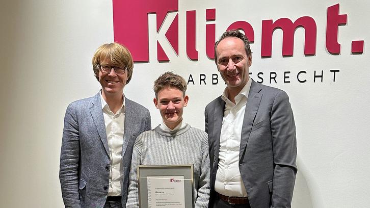 KLIEMT-Dissertationspreis 2022 verliehen KLIEMT-Dissertationspreis 2022 verliehen