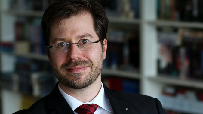 Einladung zur Weihnachtslesung mit Prof. Jens Prütting Einladung zur Weihnachtslesung mit Prof. Jens Prütting