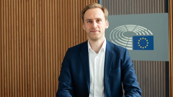 Regulating AI – Challenges for EU Lawmakers Regulating AI – Challenges for EU Lawmakers