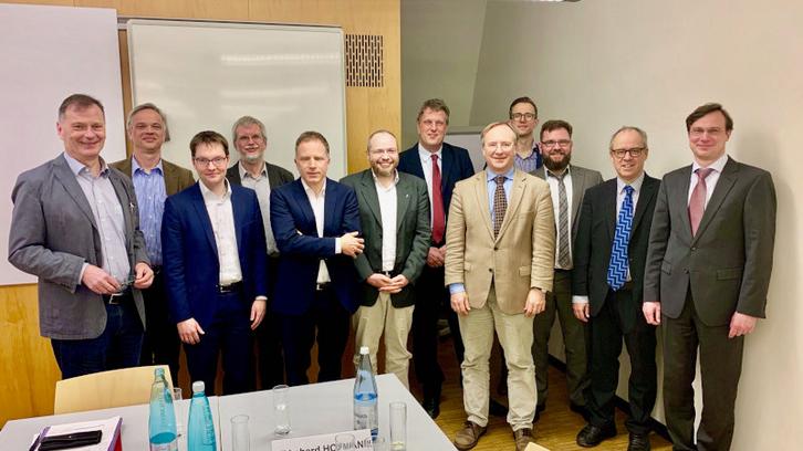 Methodical Aspects of the Economic Analysis of Public Law
