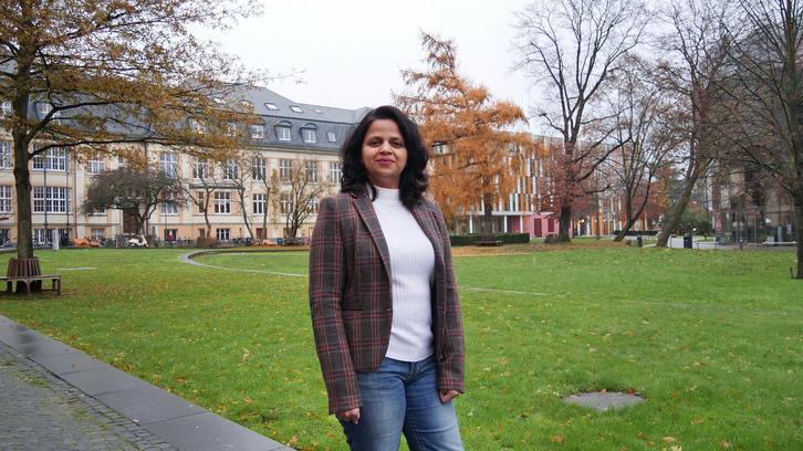 Meet: Vineeta – MLB student from India & Germany
