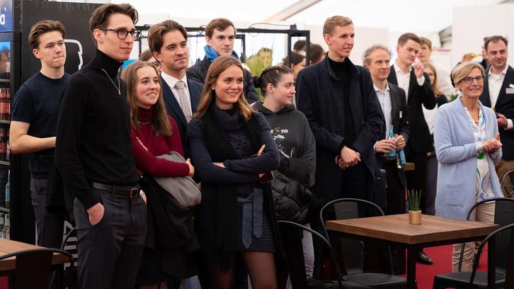 Praxiseinblicke auf der Absolventenmesse 2023 Praxiseinblicke auf der Absolventenmesse 2023
