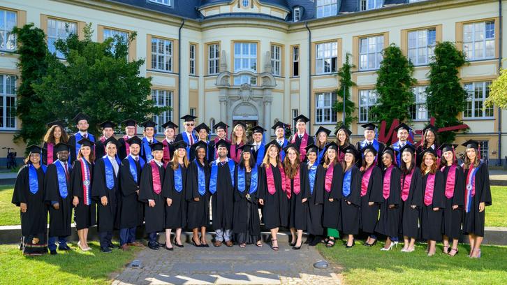BUCERIUS MASTER OF LAW AND BUSINESS GRADUATION 2022 BUCERIUS MASTER OF LAW AND BUSINESS GRADUATION 2022